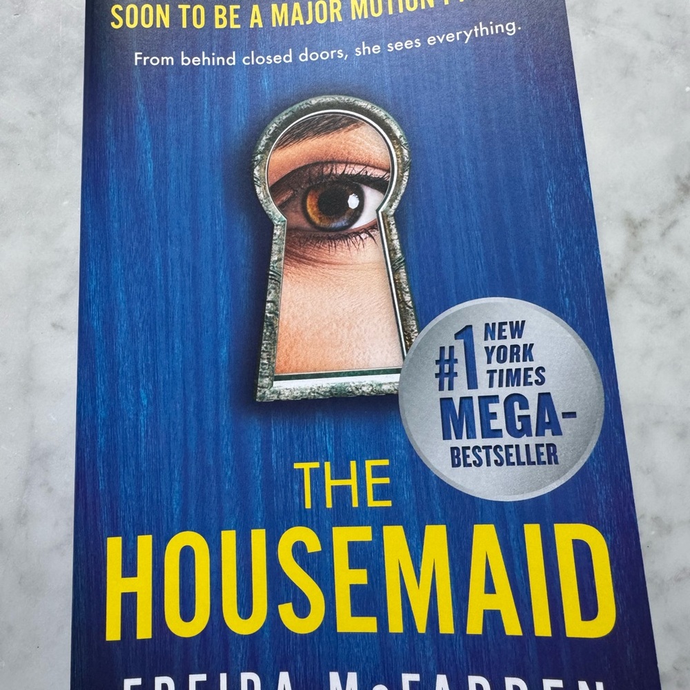 The Housemaid Book by Freida McFadden